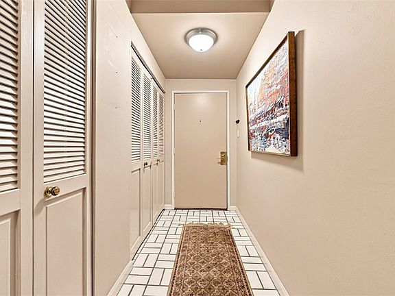 2nd image of 1500 Cochran Rd APT 409