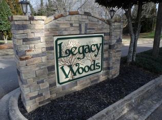 104 Beacon Ct, Demorest, GA 30535