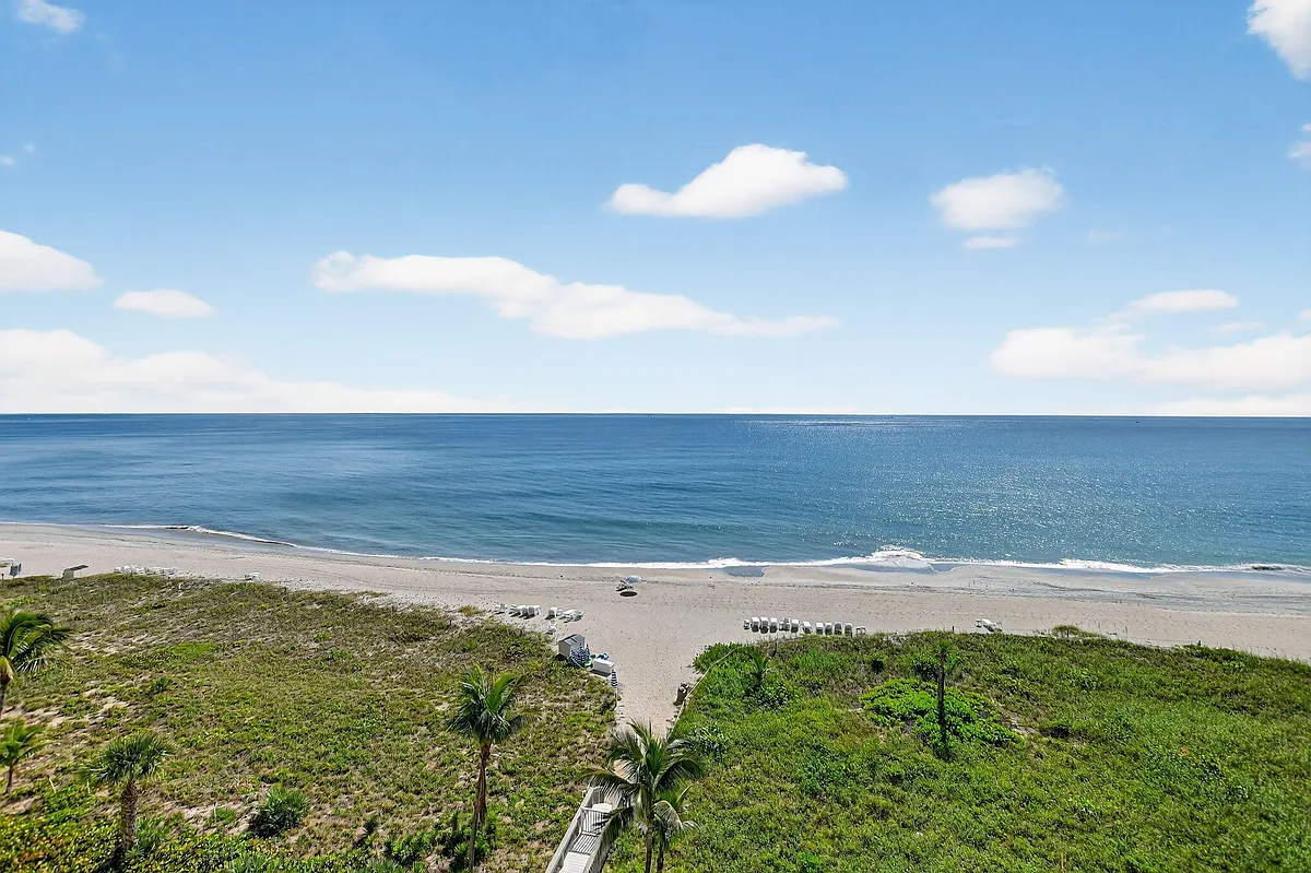 Building Photo - 1500 S Ocean Blvd #704