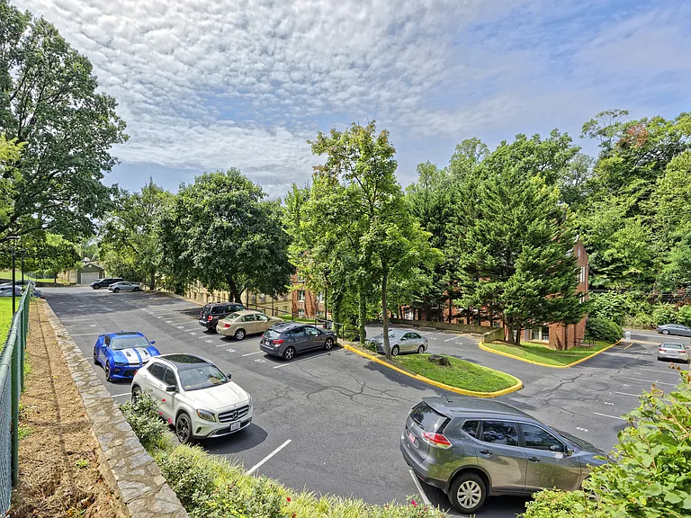 Parking Lot