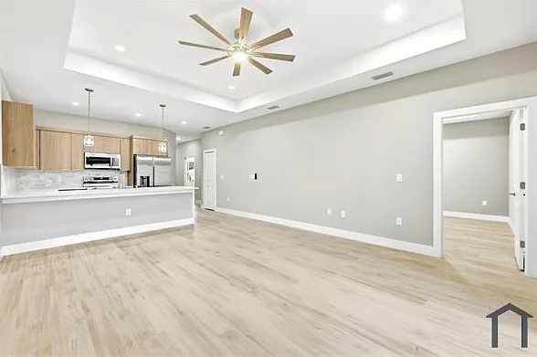 4700 22nd St SW #4700 — Photo 17