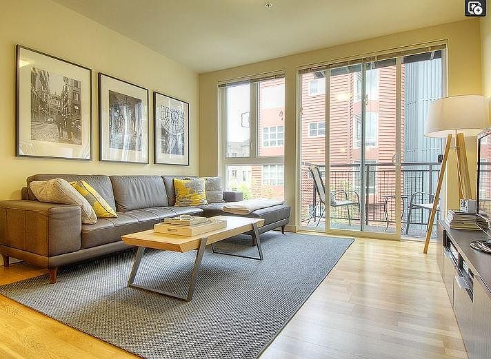 Living room with a lovely balcony!