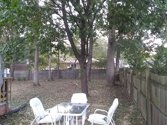 3rd image of 92 Forest Dr