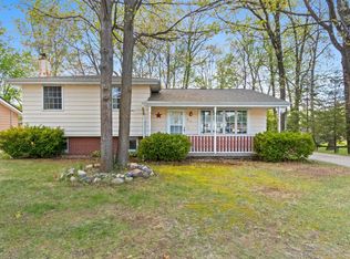 913 S Prospect St, Shawano, WI 54166