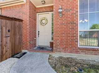 2476 Deer Run, Lewisville, TX 75067
