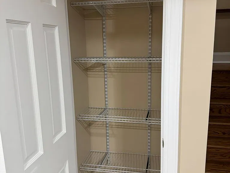 330 Linden Ave — Photo 17