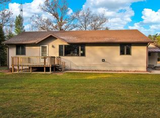 N3023 2nd Ave, Hancock, WI 54943