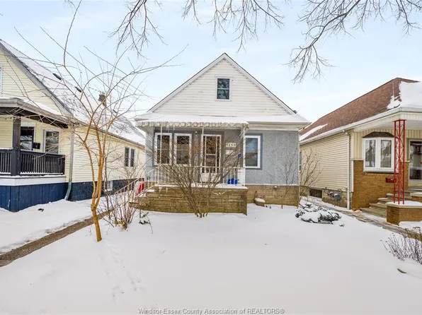 1153 Gladstone Ave, Windsor, ON N9A 2R9