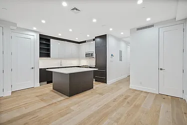 Sold by Avenue Sotheby's International Realty