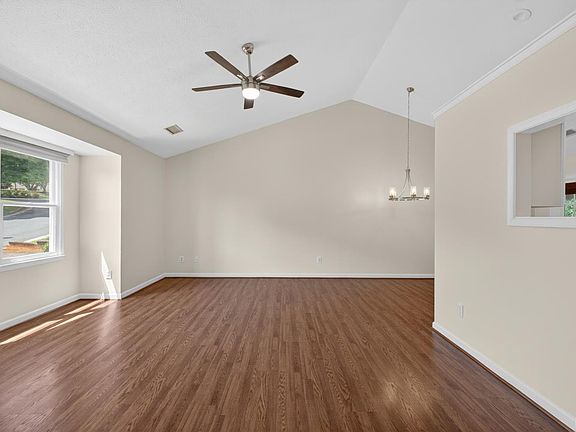4th image of 123 Village Park Ct