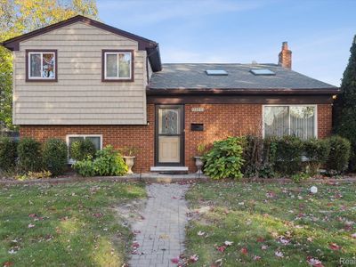 24088 Karen Ave, Warren, MI, 48091