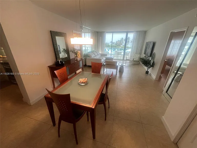 5151 Collins Ave #535 — Photo 8