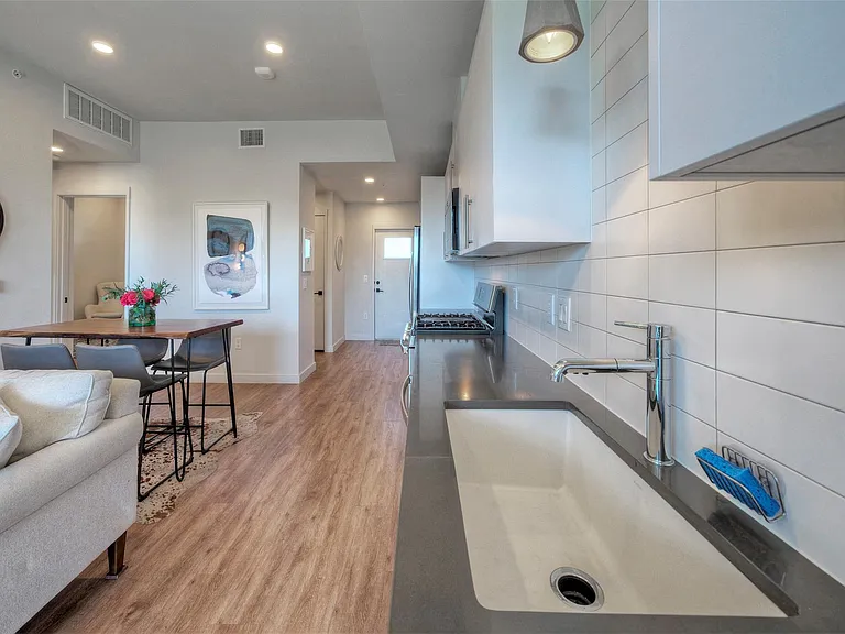 4004 Banister Ln #207 — Photo 9