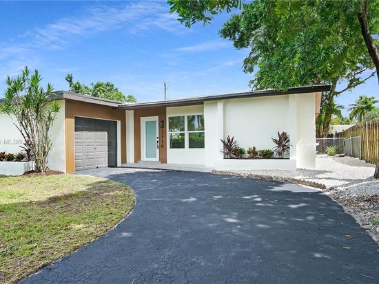 2510 N Pine Island Rd, Sunrise, FL 33322