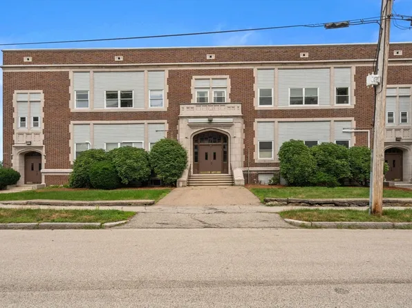 21 Middlesex Ave APT 303, Worcester, MA 01604