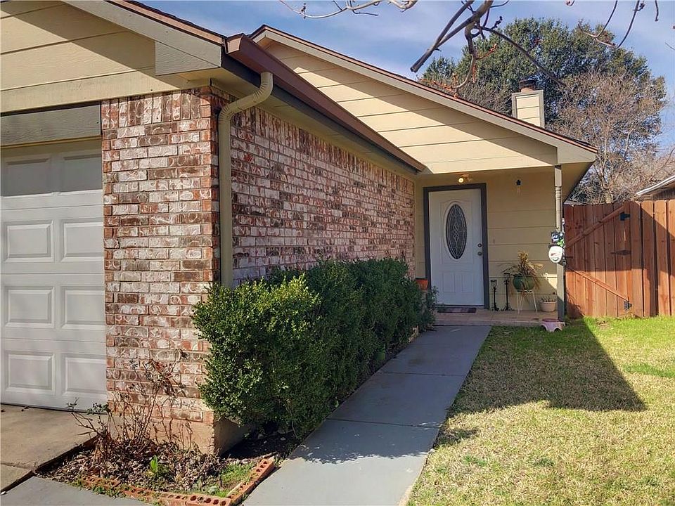 1st image of 6824 Cuculu Dr