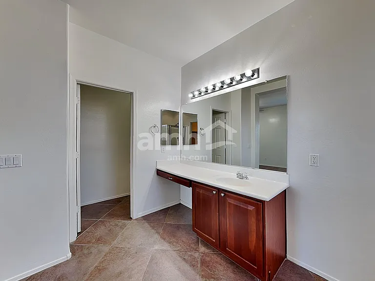 17646 W Bridger St — Photo 13