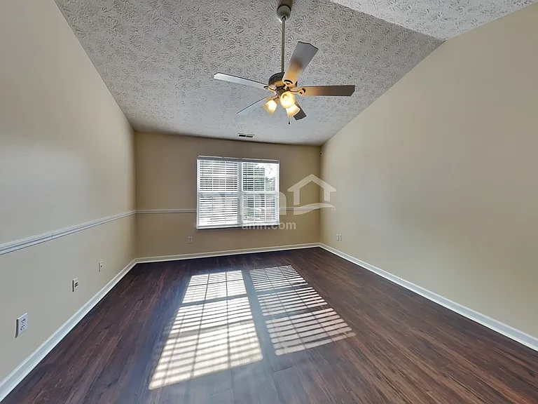 13227 Summerwood Ln — Photo 7