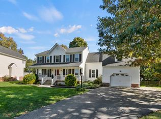 2709 Kentwood Forest Pl, Chester, VA 23831