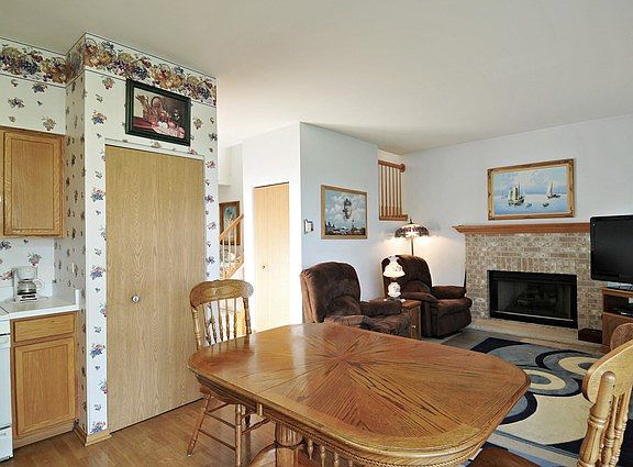 5th image of 2618 Stowe Ct