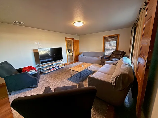 13428 FM 269 — Photo 16