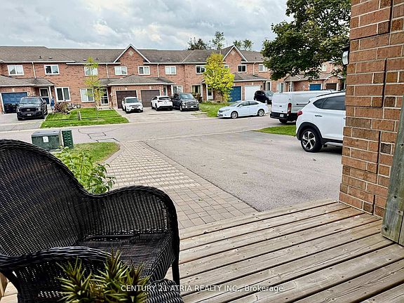 3rd image of 12 Lyfytt Cres