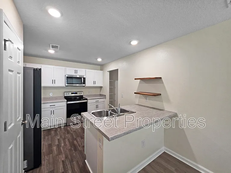 6465 June Bug Dr — Photo 6