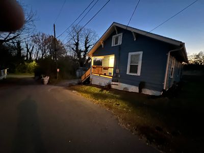 605 Center St NW, Lenoir, NC, 28645