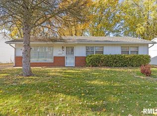 81 Adloff Ln, Springfield, IL 62703