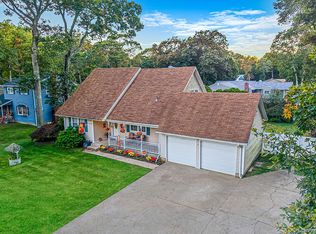 246 Lake Avenue S, Nesconset, NY 11767