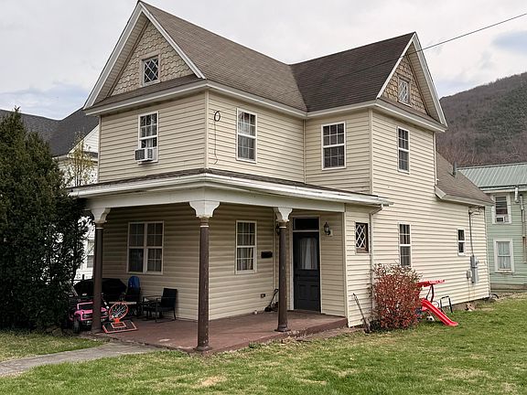 2nd image of 329 W Ridgeway St