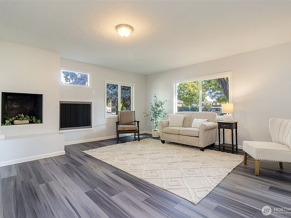 4th image of 312 McCabe Street