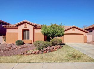 6878 W Lariat Ln, Peoria, AZ 85383