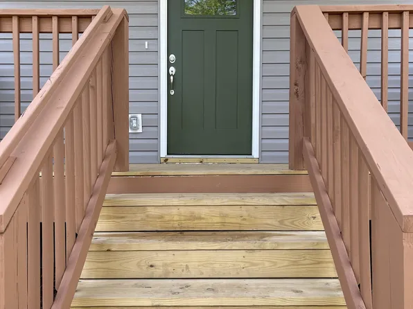 1922 S Watkins St, Chattanooga, TN 37404