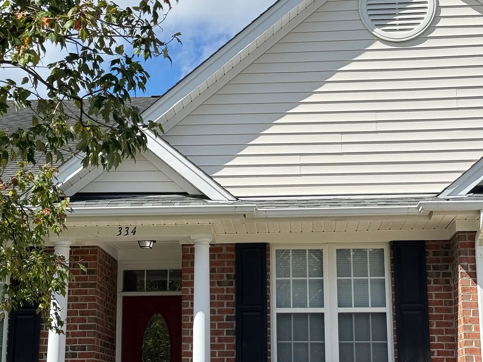 334 Monlandil Dr — Photo 2