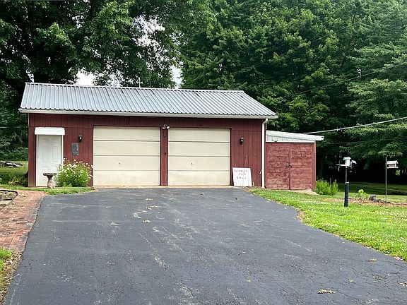 4th image of 713 Jordan Rd