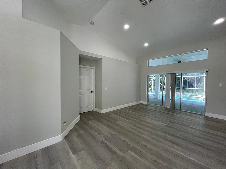 15845 83rd Ln N — Photo 10