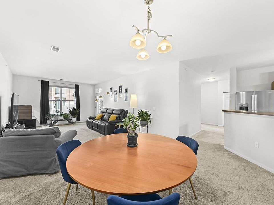 1st image of 3862 S Lake DRIVE #105