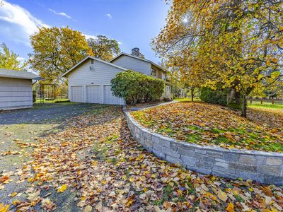 93715 River Rd, Junction City, OR, 97448