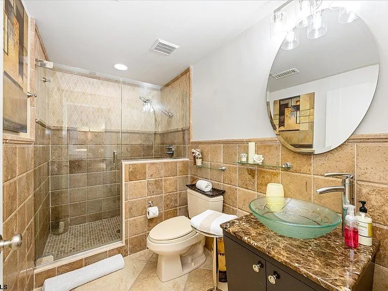 7701 Atlantic Ave #33A — Photo 35