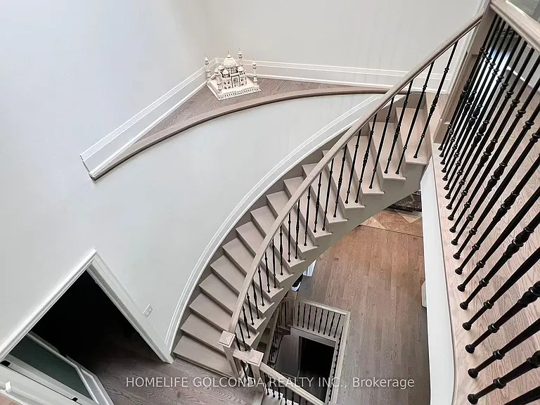 145 English Oak Dr — Photo 28