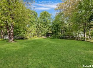 365 Jelliff Mill Rd, New Canaan, CT 06840