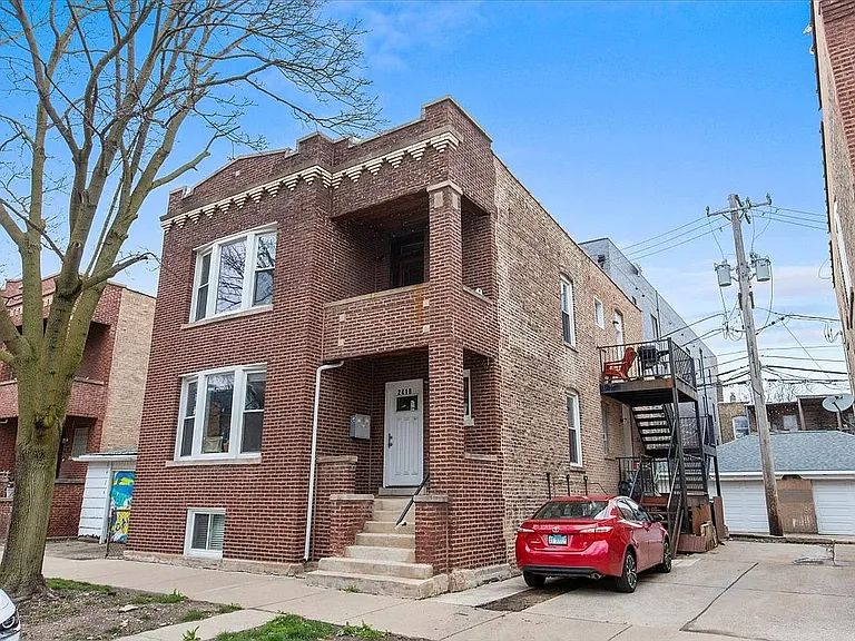 2418 W Medill Ave #2 — Photo 12
