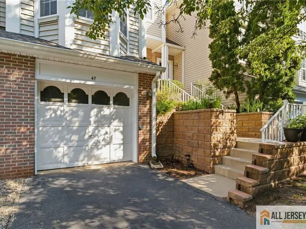 47 Lambiance Ct #24, Highland Park, NJ 08904