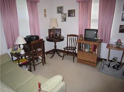 5th image of 4712 Washington Ave SE