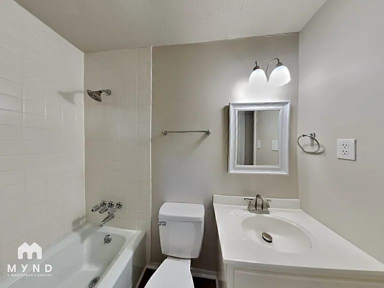 713 Kingman Rd — Photo 12