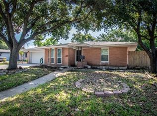 1726 Denver St, Portland, TX 78374