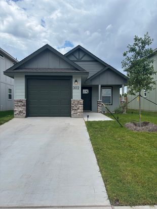 302 Monty Ave, Copperas Cove, TX 76522