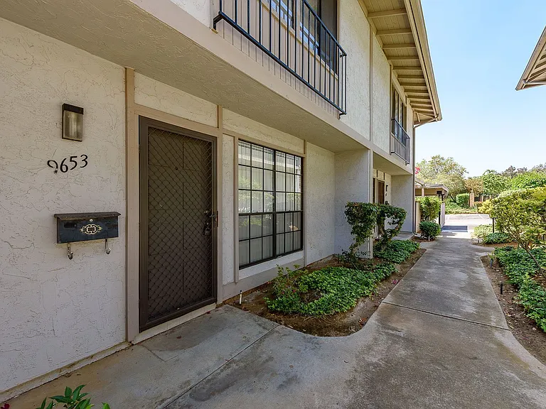 9653 Easter Way — Photo 24