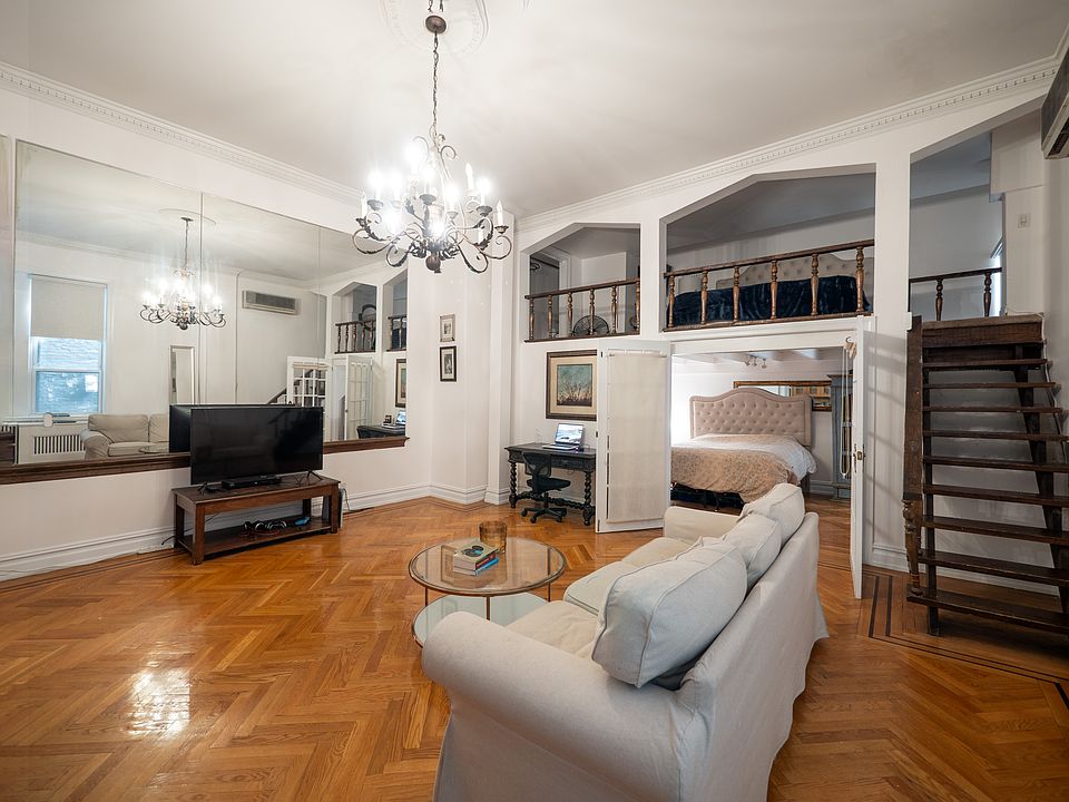 1st image of 50 W 86th St APT A2